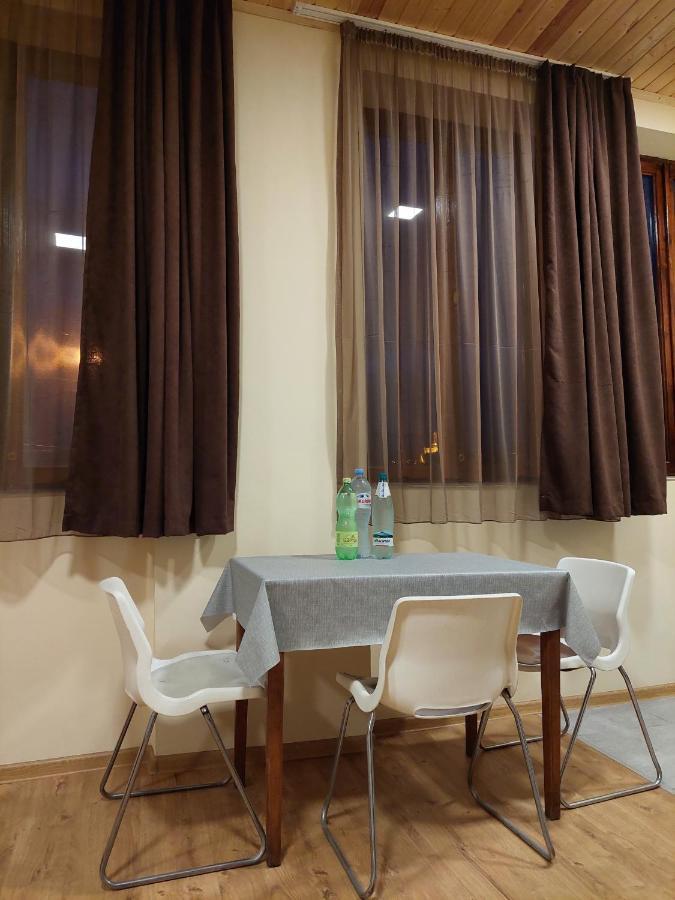 Guest House Gege Tbilisi Esterno foto
