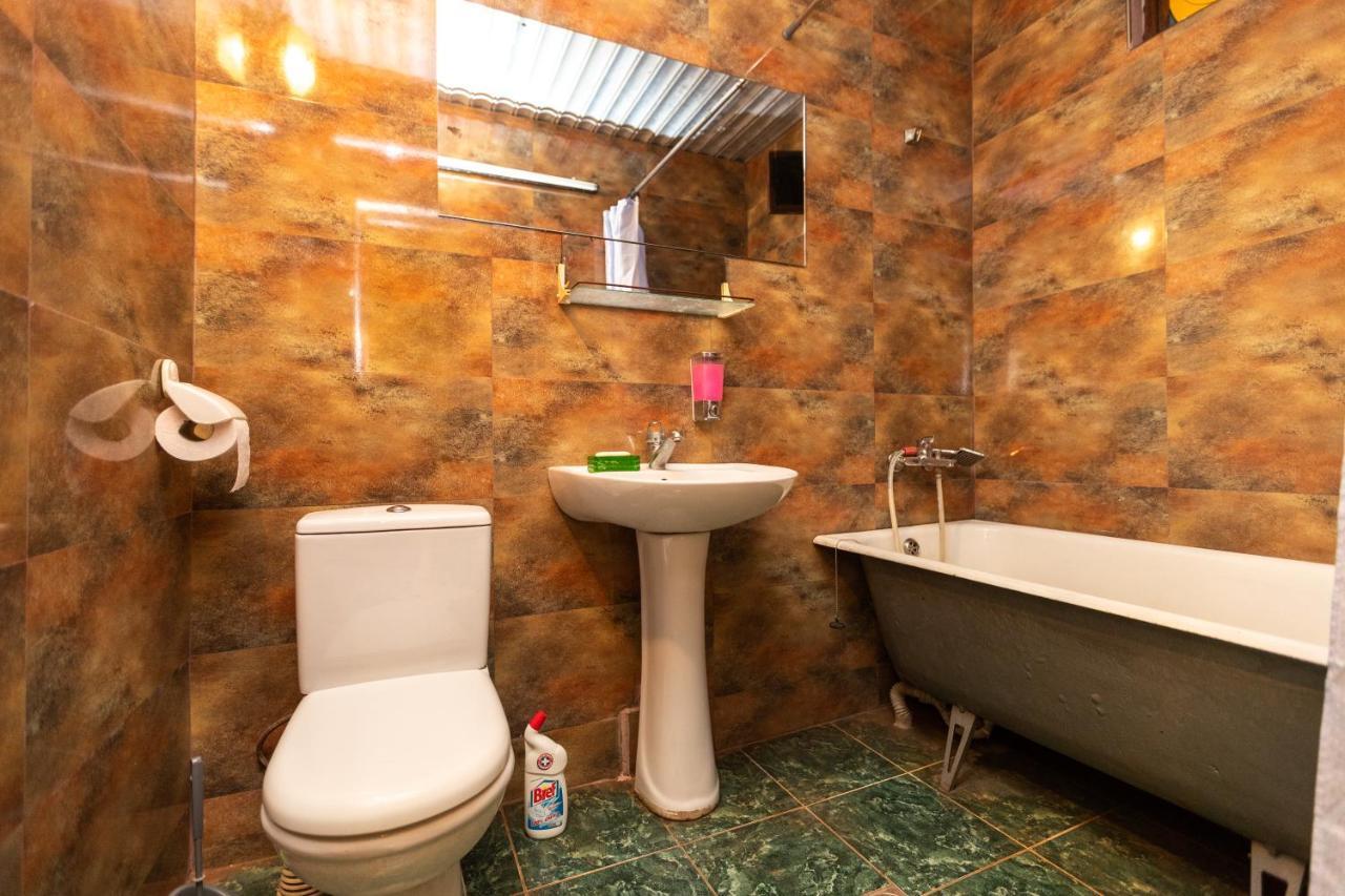 Guest House Gege Tbilisi Esterno foto