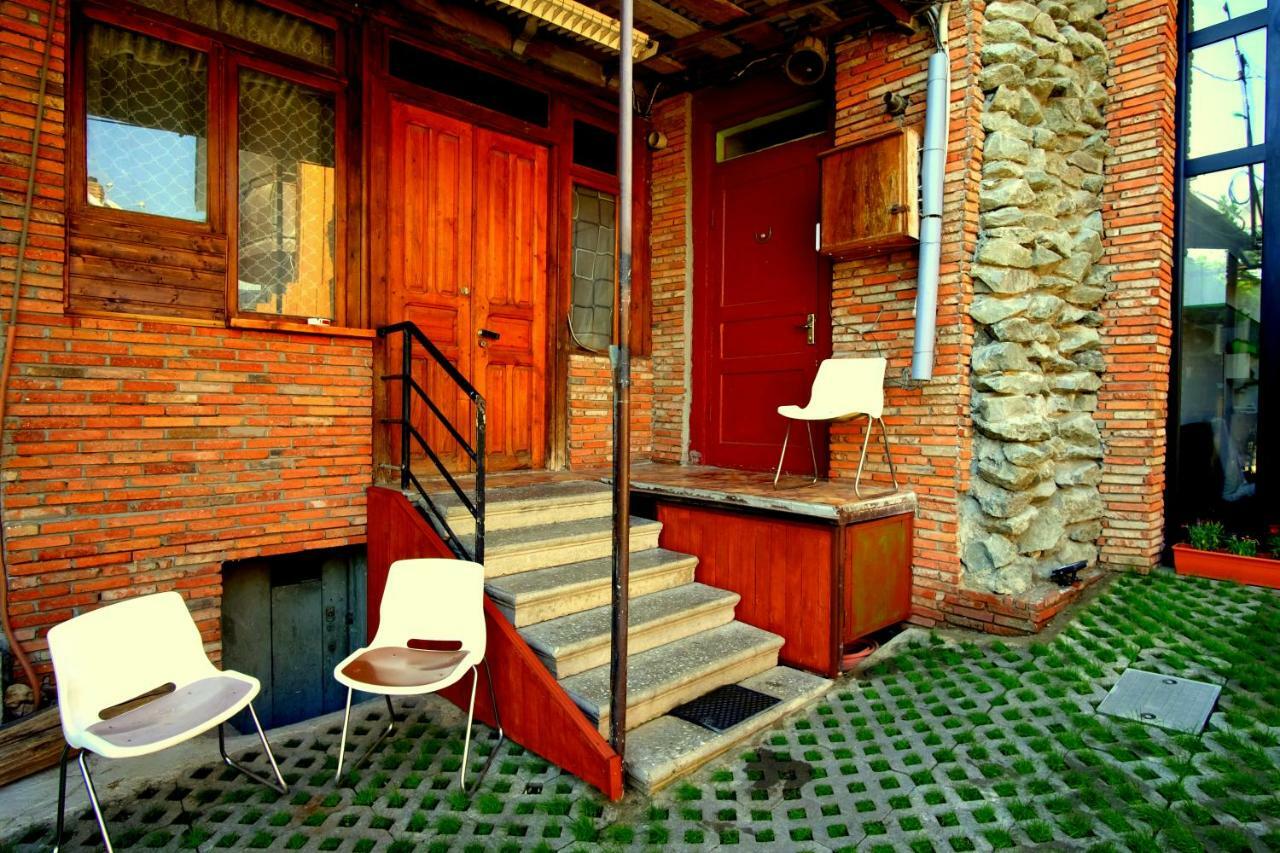 Guest House Gege Tbilisi Esterno foto